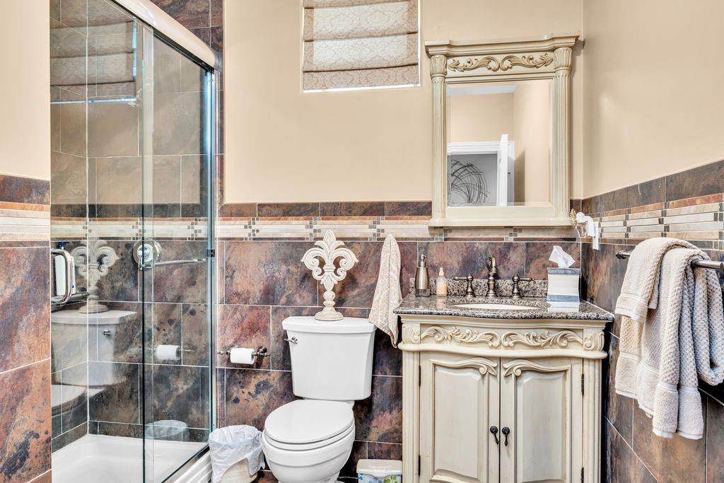 18 Ivan Court Prince's Bay Staten Island NY 10309