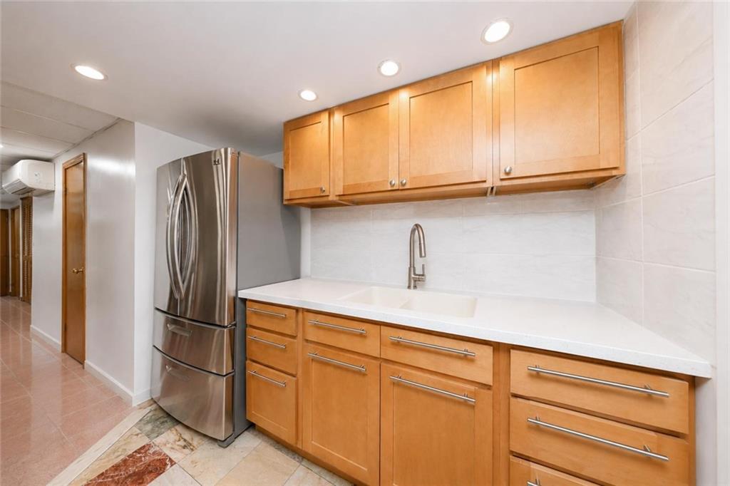 1432 70th Street Dyker Heights Brooklyn NY 11228
