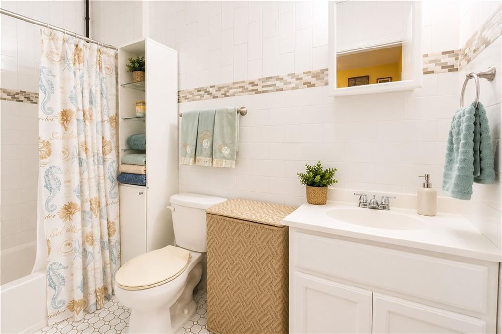 2353 81st Street Bensonhurst Brooklyn NY 11214