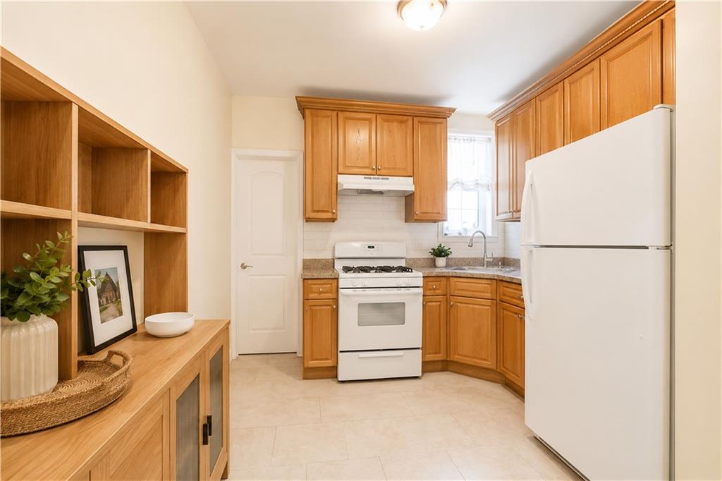 2353 81st Street Bensonhurst Brooklyn NY 11214