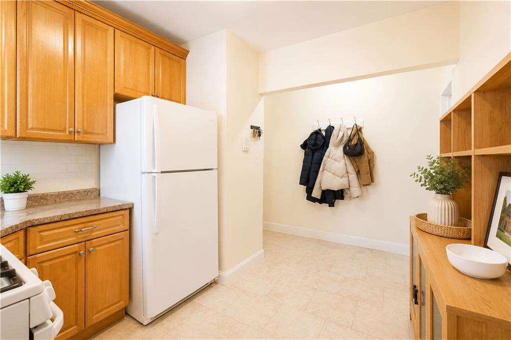 2353 81st Street Bensonhurst Brooklyn NY 11214