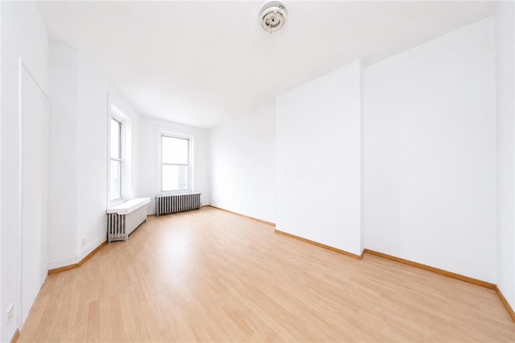 472 57th Street Sunset Park Brooklyn NY 11220