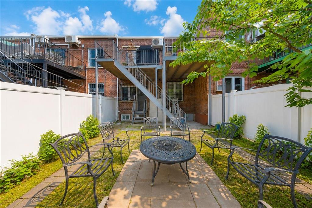 2438 East 27th Street Sheepshead Bay Brooklyn NY 11235