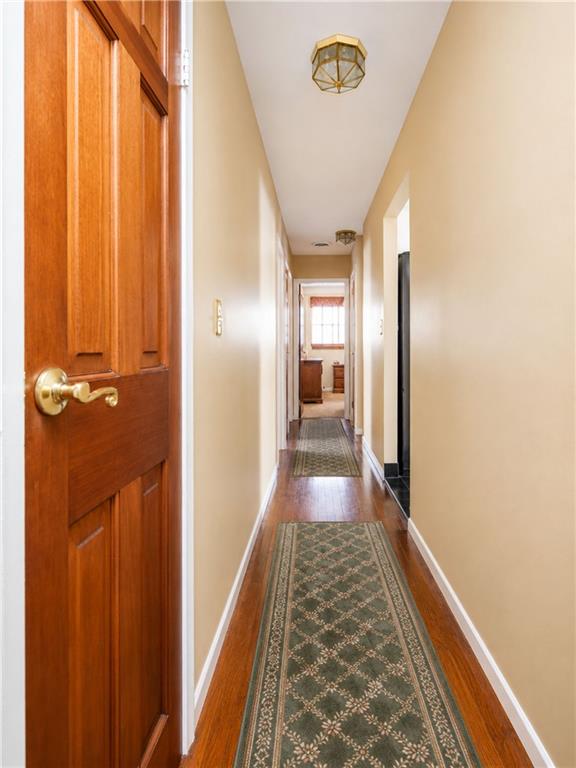 47 Stanley Circle Eltingville Staten Island NY 10308