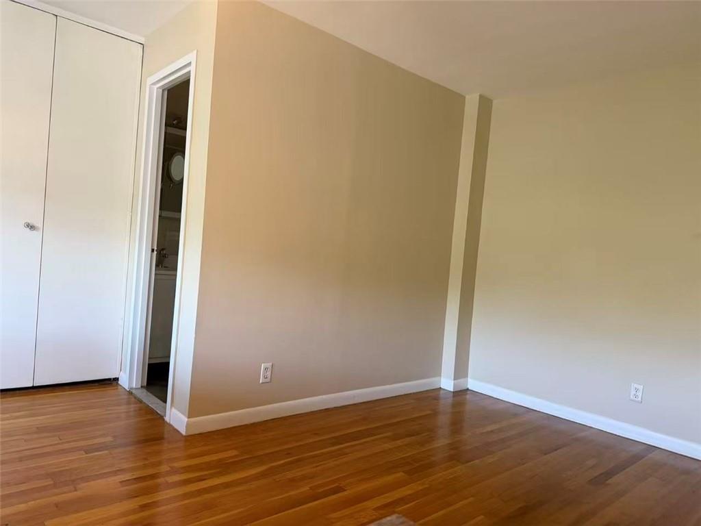 175 Zoe Street Grant City Staten Island NY 10305