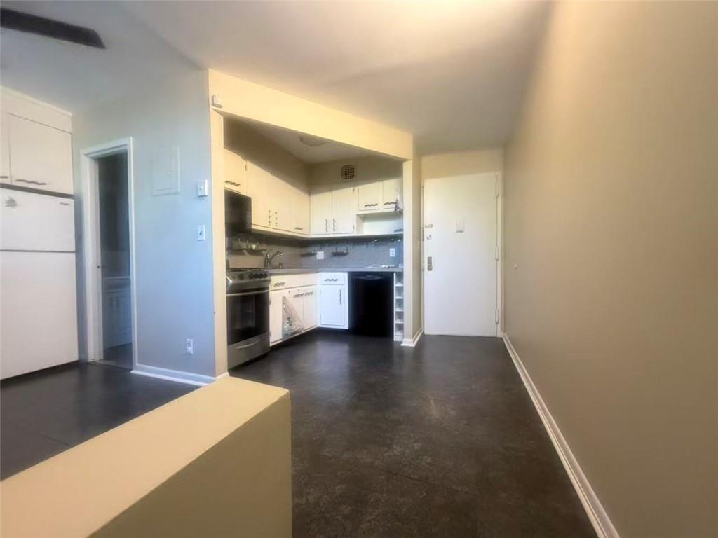 175 Zoe Street Grant City Staten Island NY 10305