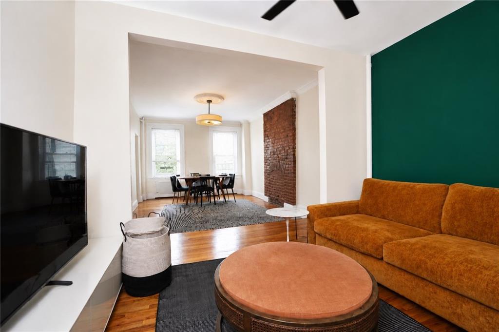 560 Henry Street Carroll Gardens Brooklyn NY 11231