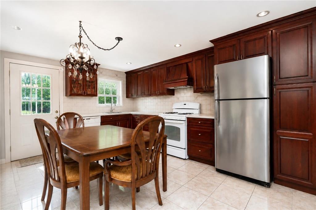 560 Henry Street Carroll Gardens Brooklyn NY 11231