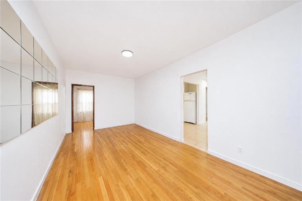 30 W End #6 Avenue Manhattan Beach Brooklyn NY 11235