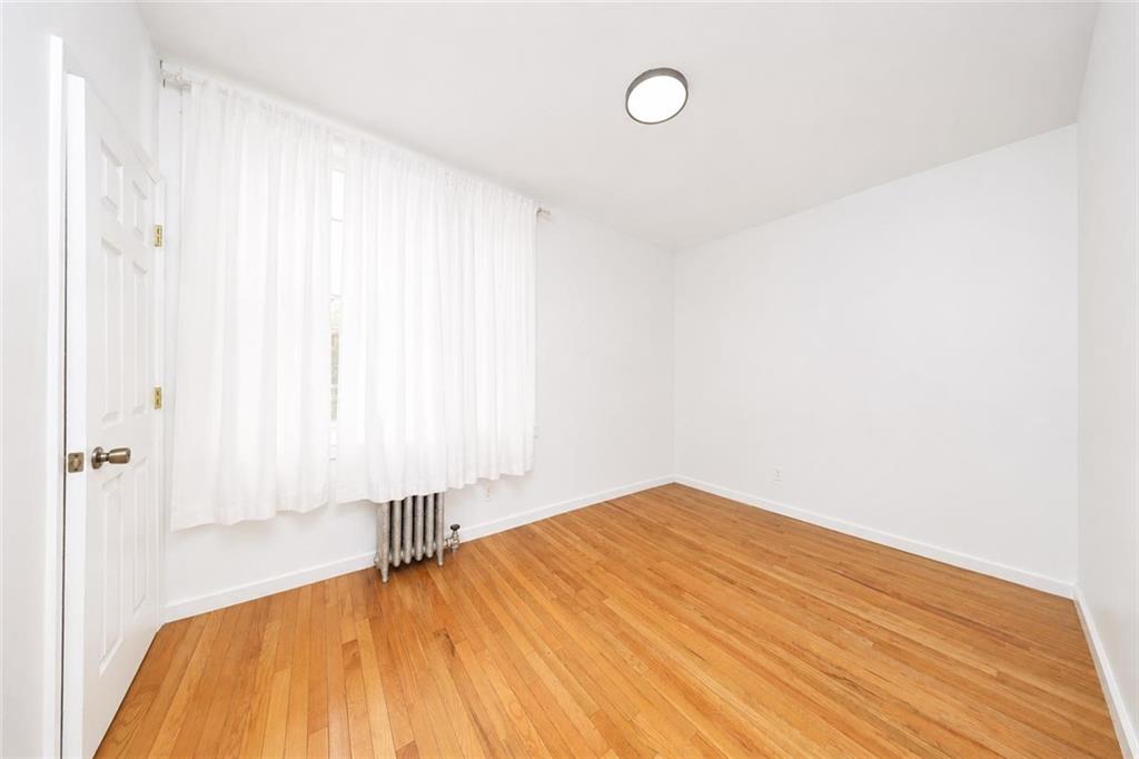 30 W End #6 Avenue Manhattan Beach Brooklyn NY 11235