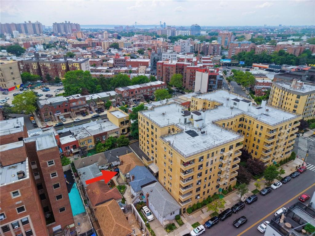 30 W End #6 Avenue Manhattan Beach Brooklyn NY 11235