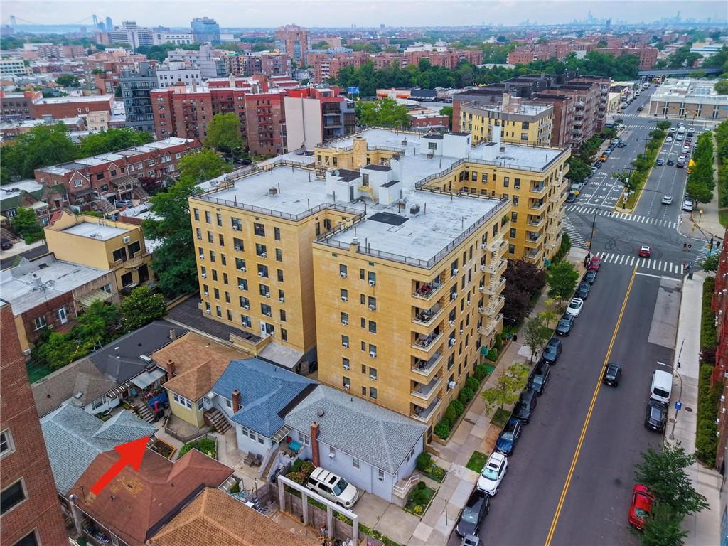 30 W End #6 Avenue Manhattan Beach Brooklyn NY 11235
