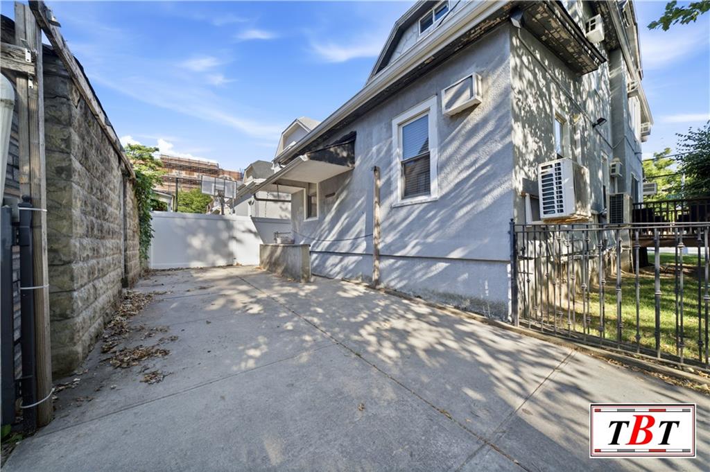 2401 Avenue L Midwood Brooklyn NY 11210