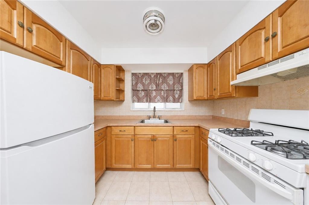 1735 70th Street Bensonhurst Brooklyn NY 11204