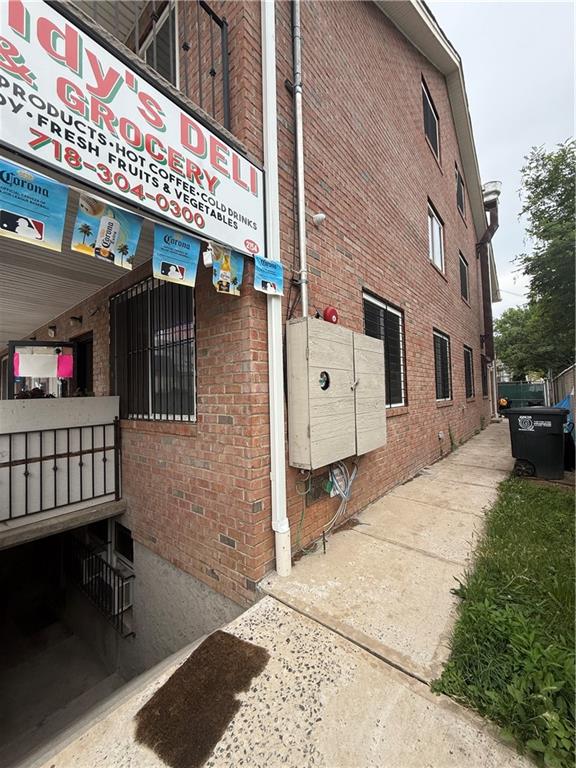 2154 Richmond Terrace Elm Park Staten Island NY 10302