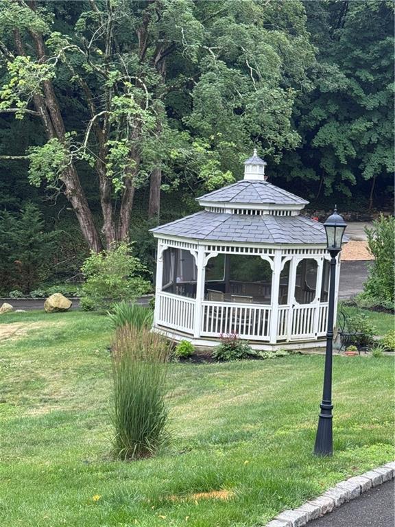314 Mill Hill Road Out of NYC Nassau County NY 11765