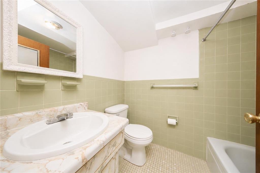 1259 78th Street Dyker Heights Brooklyn NY 11228