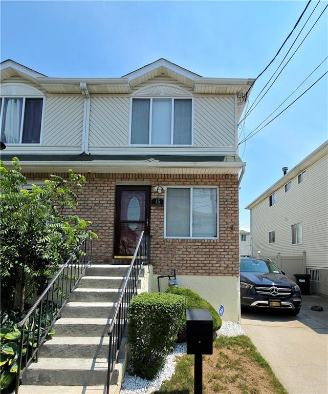 15 Bergen Beach Place Georgetown Brooklyn NY 11234