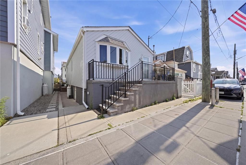 39 West 11th Road Broad Channel Broad Channel NY 11693