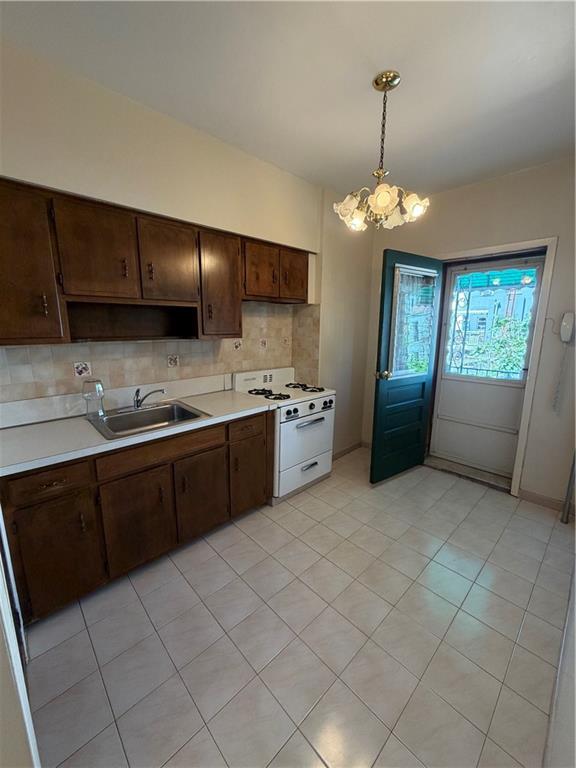 1263 Bay Ridge Parkway Dyker Heights Brooklyn NY 11218