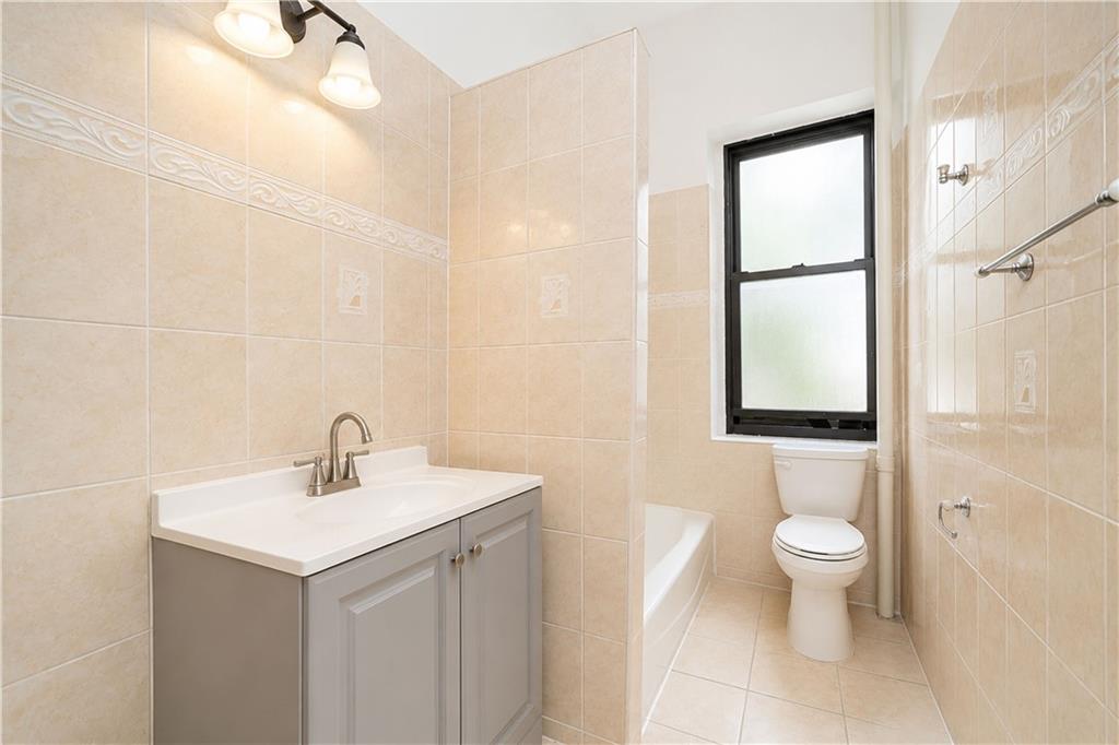 125 Eastern Parkway Prospect Heights Brooklyn NY 11238