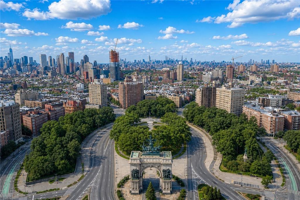 125 Eastern Parkway Prospect Heights Brooklyn NY 11238