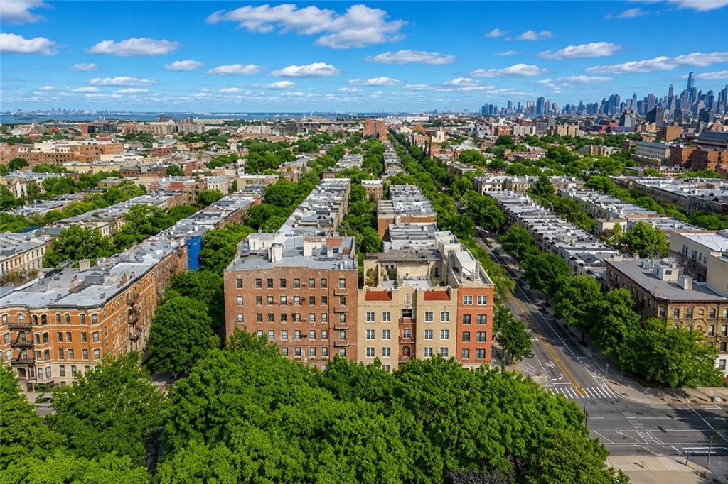 125 Eastern Parkway Prospect Heights Brooklyn NY 11238