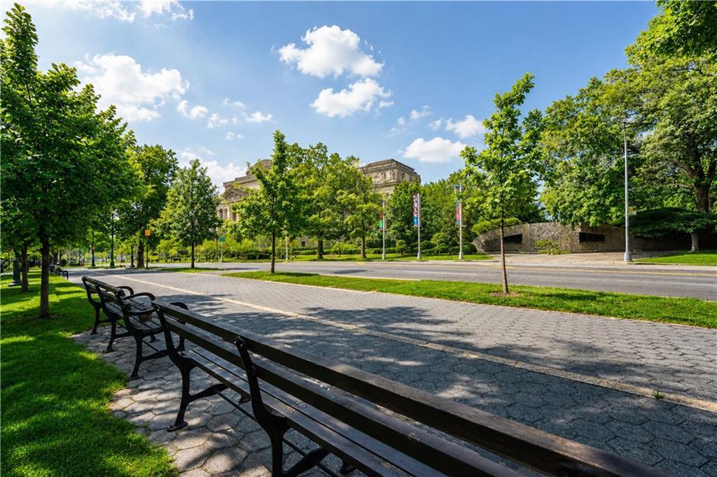 125 Eastern Parkway Prospect Heights Brooklyn NY 11238