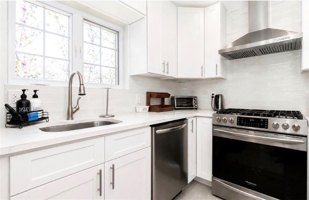 2209 East 57th Place Mill Basin Brooklyn NY 11234