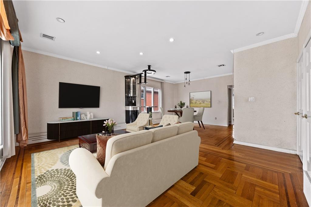 34 Amherst Street Manhattan Beach Brooklyn NY 11235