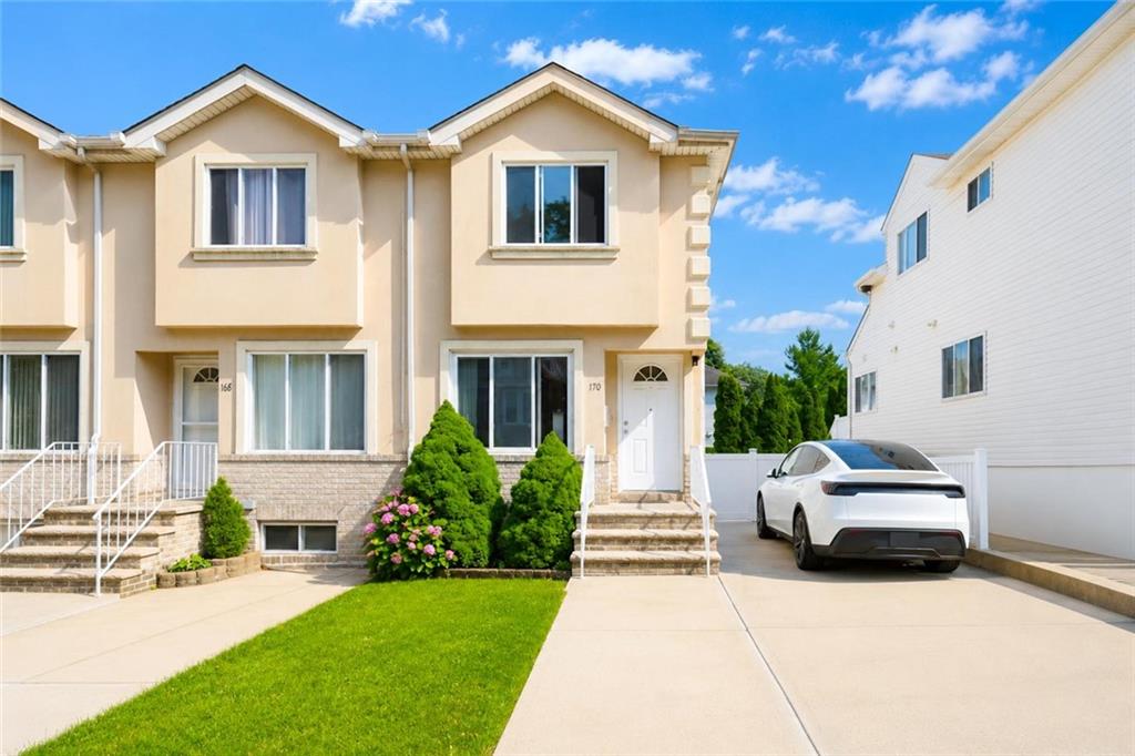 170 Maryland Avenue Rosebank Staten Island NY 10305