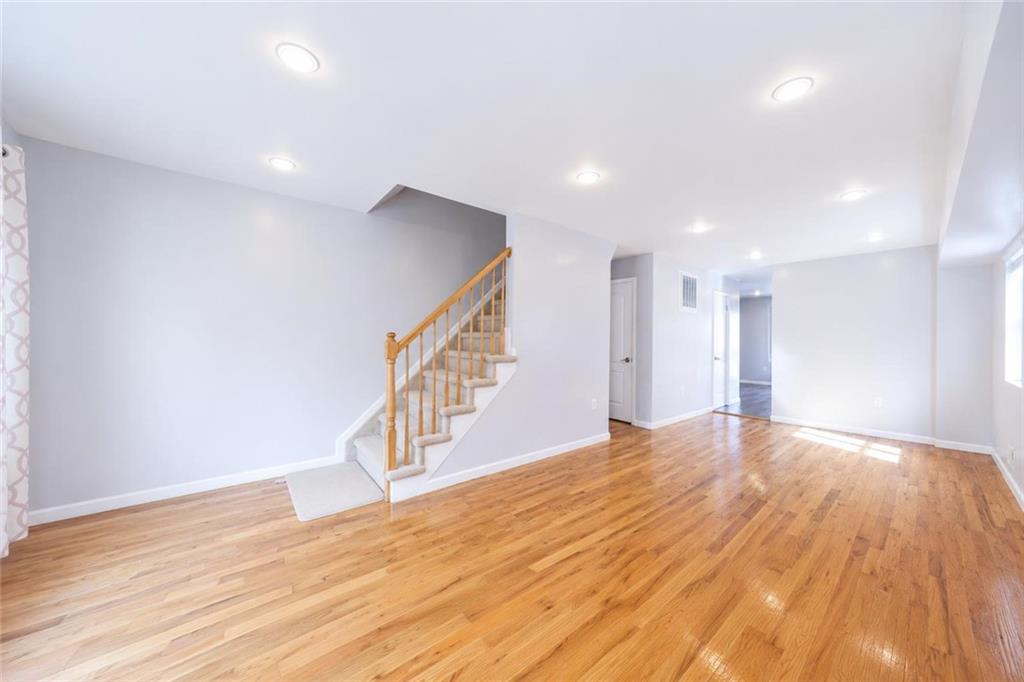 170 Maryland Avenue Rosebank Staten Island NY 10305