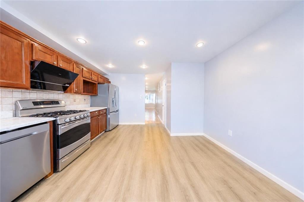 170 Maryland Avenue Rosebank Staten Island NY 10305