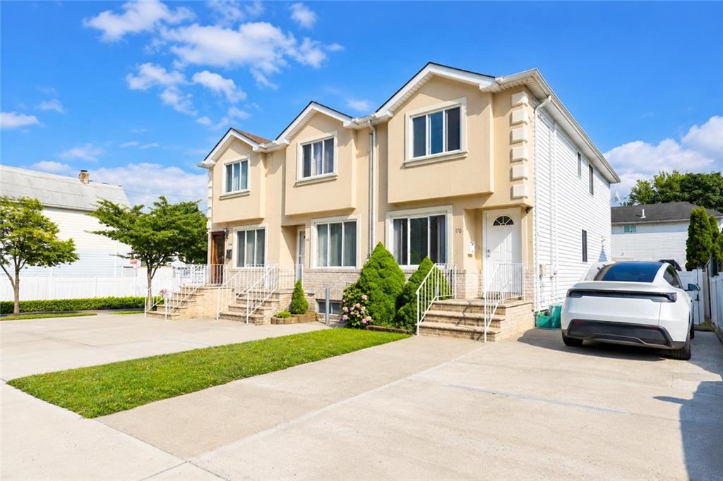 170 Maryland Avenue Rosebank Staten Island NY 10305