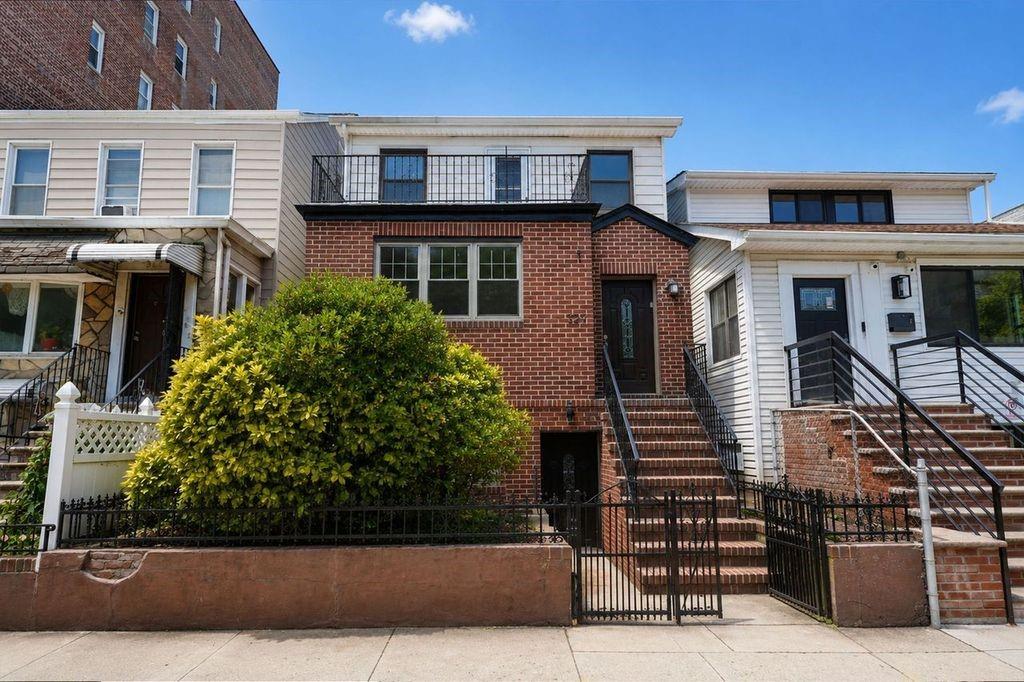 329 100 Street Bay Ridge Brooklyn NY 11209