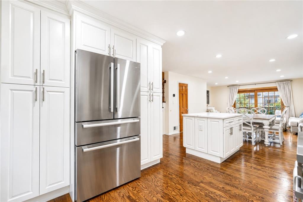 67 Claradon Lane Grasmere Staten Island NY 10305
