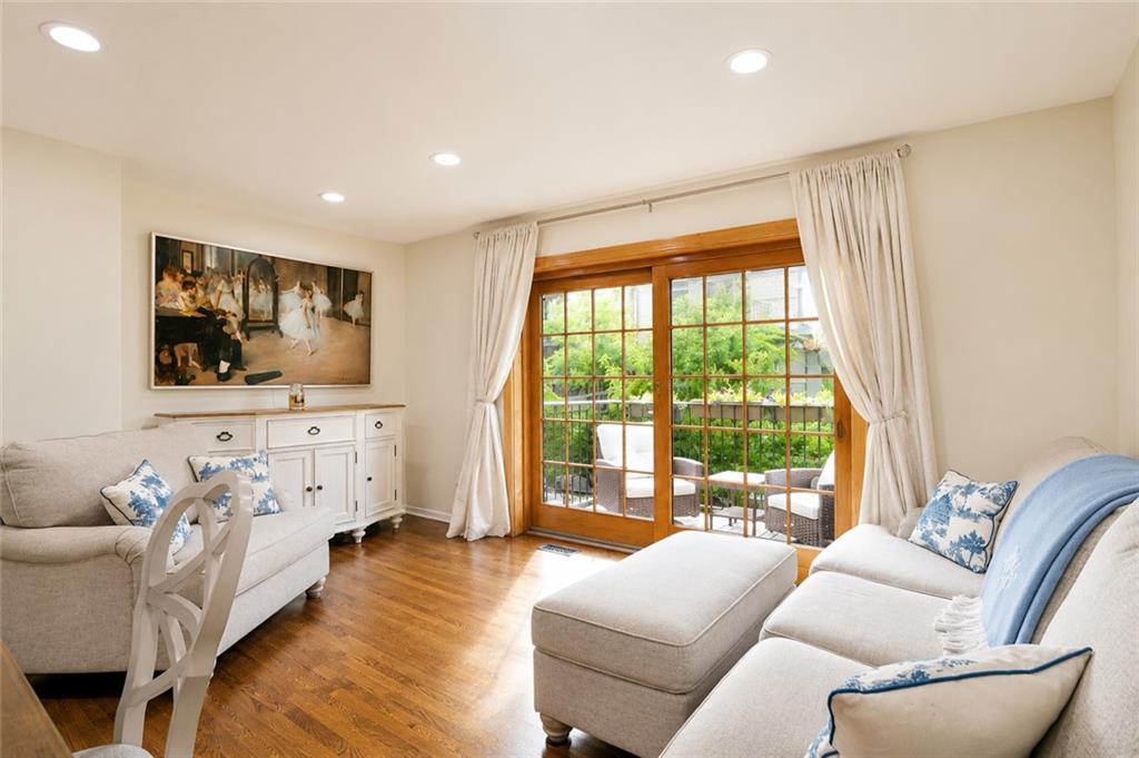 67 Claradon Lane Grasmere Staten Island NY 10305