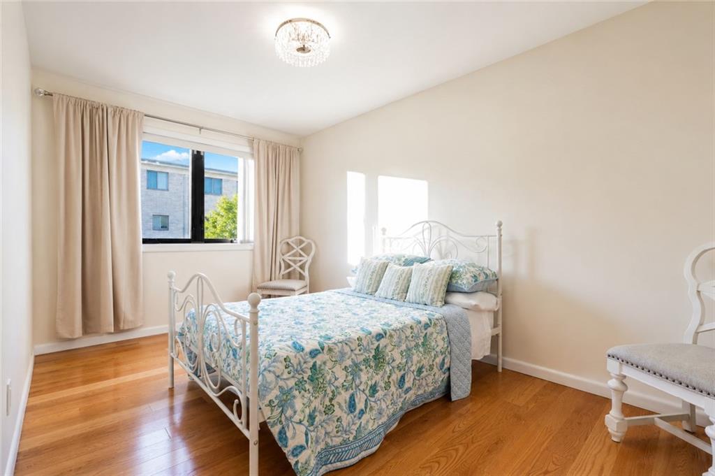 67 Claradon Lane Grasmere Staten Island NY 10305