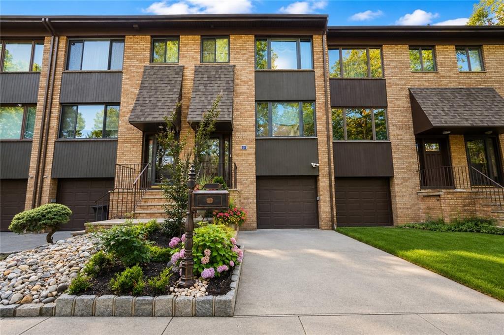 67 Claradon Lane Grasmere Staten Island NY 10305