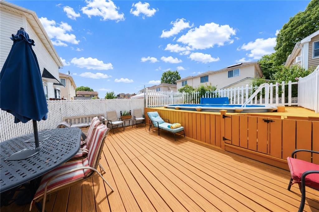 104 linwood Avenue Arrochar Brooklyn NY 10305