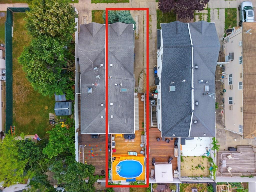 104 linwood Avenue Arrochar Brooklyn NY 10305