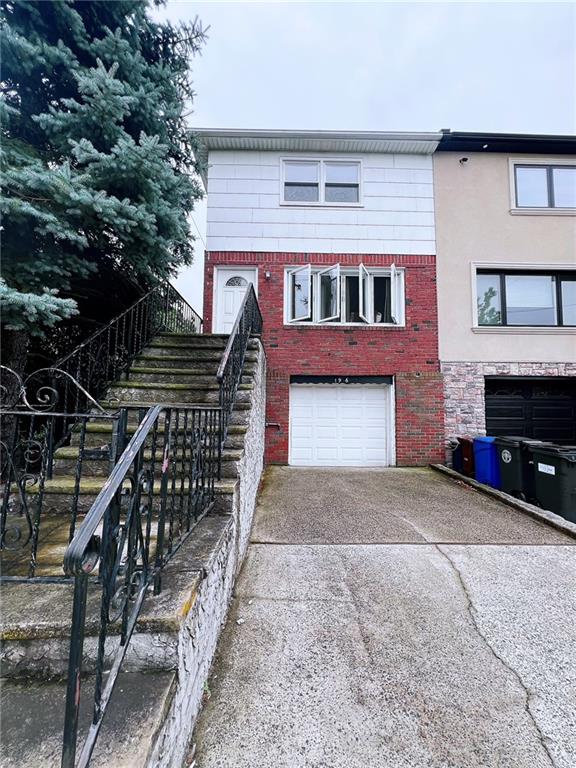 196 Kirshon Avenue Bulls Head Staten Island NY 10314