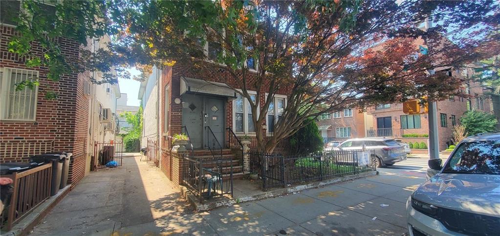 5123 11th Avenue Borough Park Brooklyn NY 11219