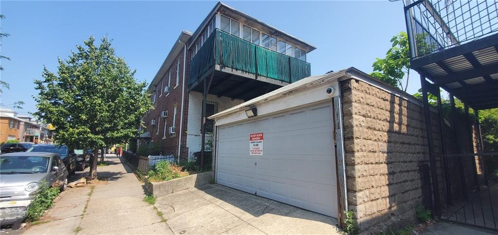 5123 11th Avenue Borough Park Brooklyn NY 11219