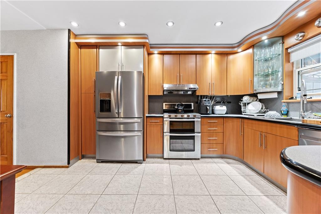 2712 Batchelder Street Sheepshead Bay Brooklyn NY 11235