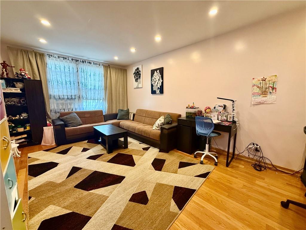 2685 East 7th Street Sheepshead Bay Brooklyn NY 11235
