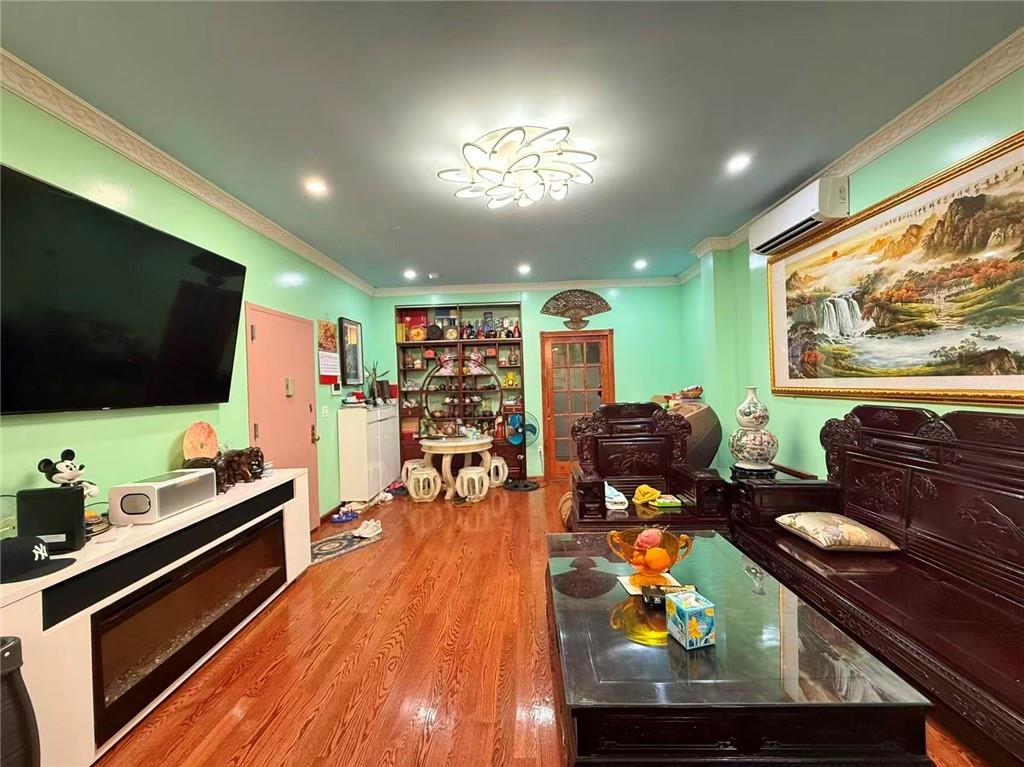 1766 64th Street Bensonhurst Brooklyn NY 11204