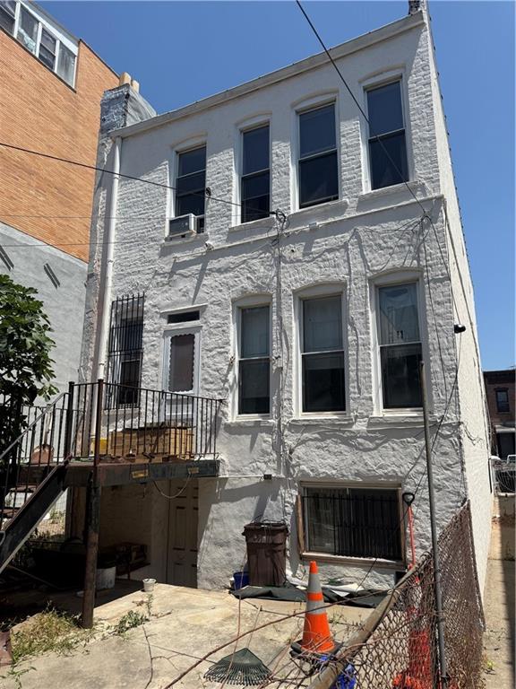 824 59th Street Sunset Park Brooklyn NY 11220