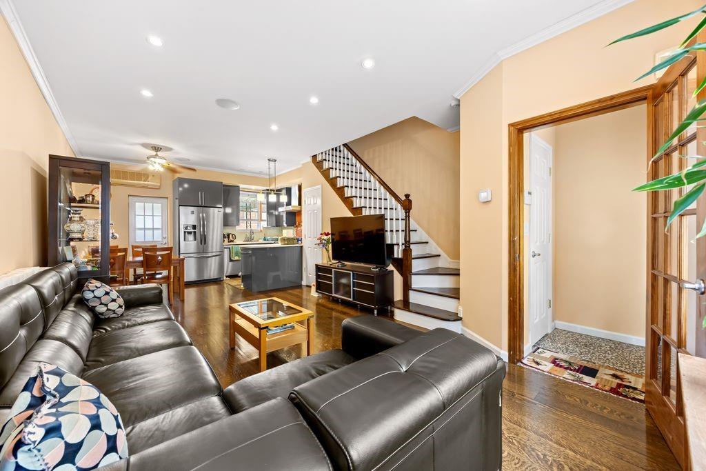 328 Bay 13 Street Bath Beach Brooklyn NY 11214