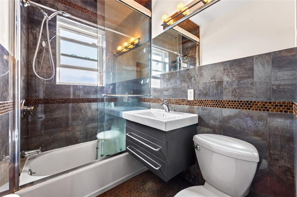 328 Bay 13 Street Bath Beach Brooklyn NY 11214